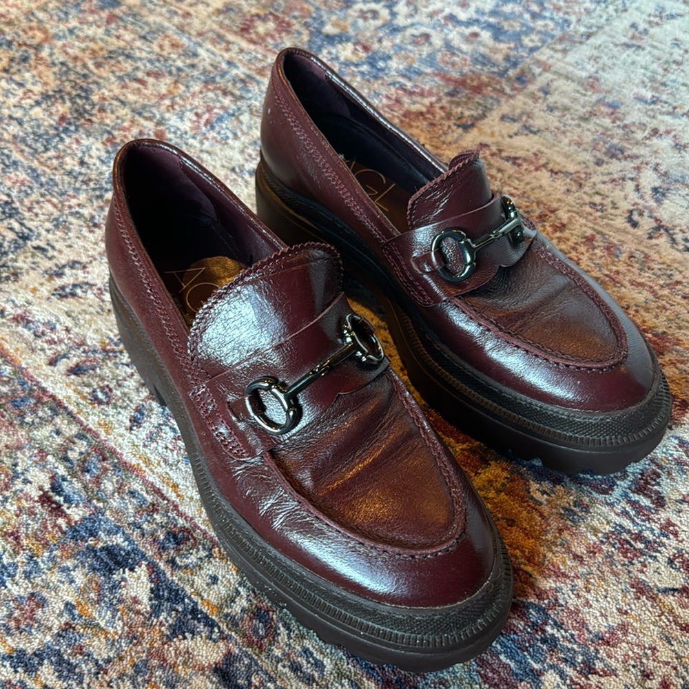 Like new AGL loafers
